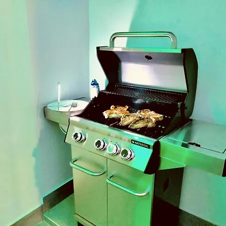 Apartamento Con Terraza, Barbacoa Y Vistas Al Mar Apartamento *